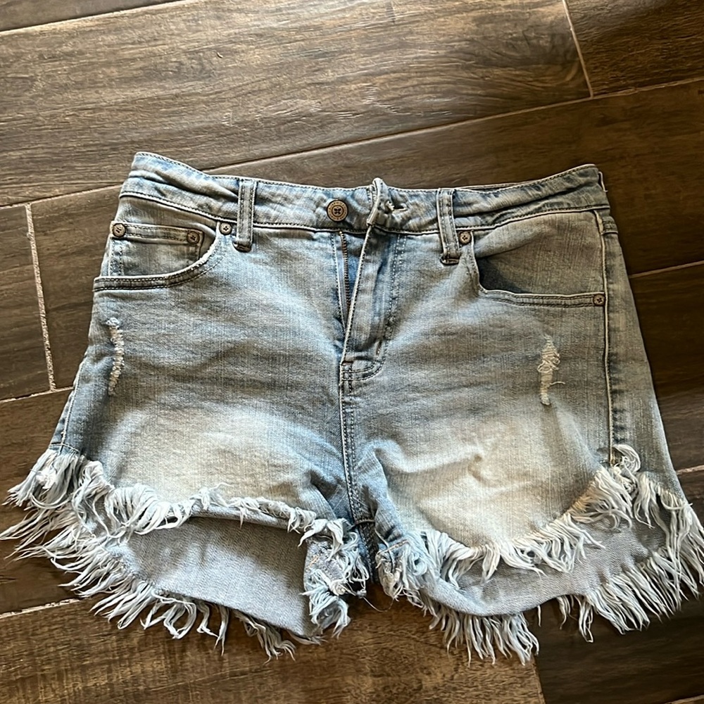 Altar’d State mid Rise mom shorts